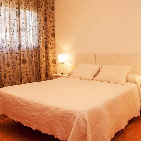 Club Villamar - Isik Villa *